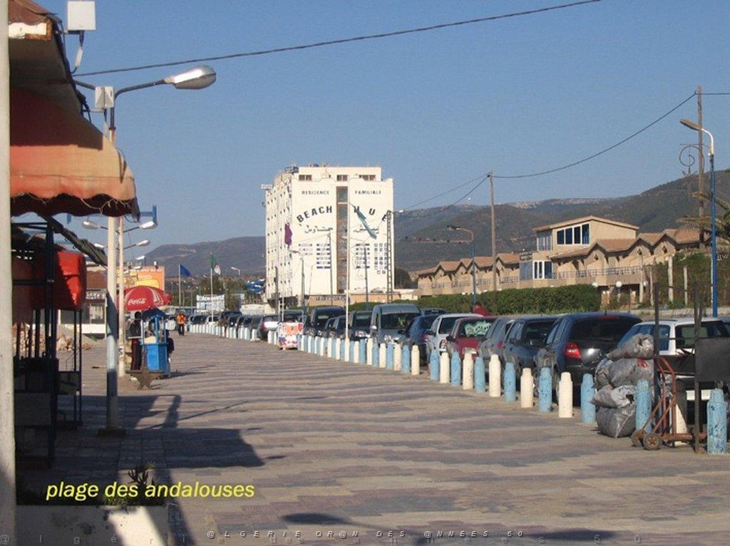ORAN MAI 2008 3162 plage des Andalouses.jpg